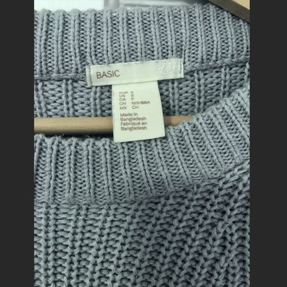 H&M fisherman sweater - Picture 2 of 3